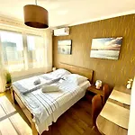 Apartment Aqua Blue -