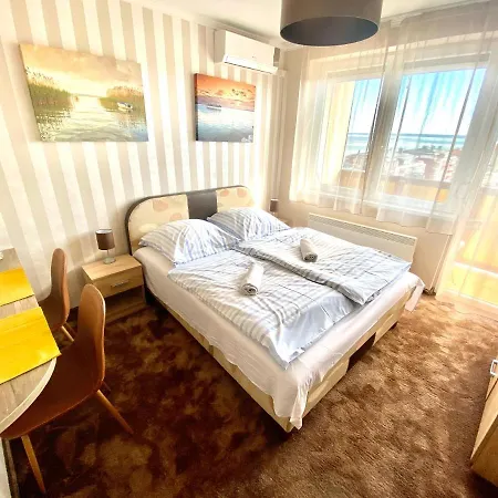 Apartment Aqua Blue -
