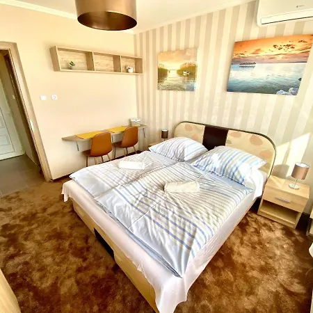 Apartment Aqua Blue -