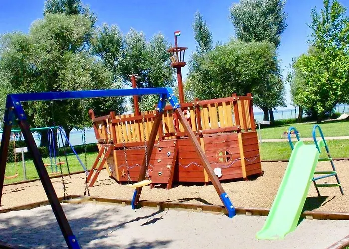 Apartment Aqua Blue -